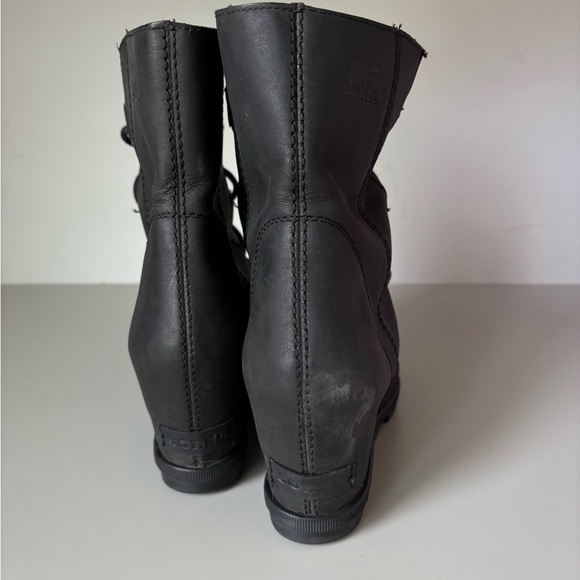 Sorel Black Lace-Up Boots Joan Of Arctic Wedge Size 9.5 - Picture 11 of 12